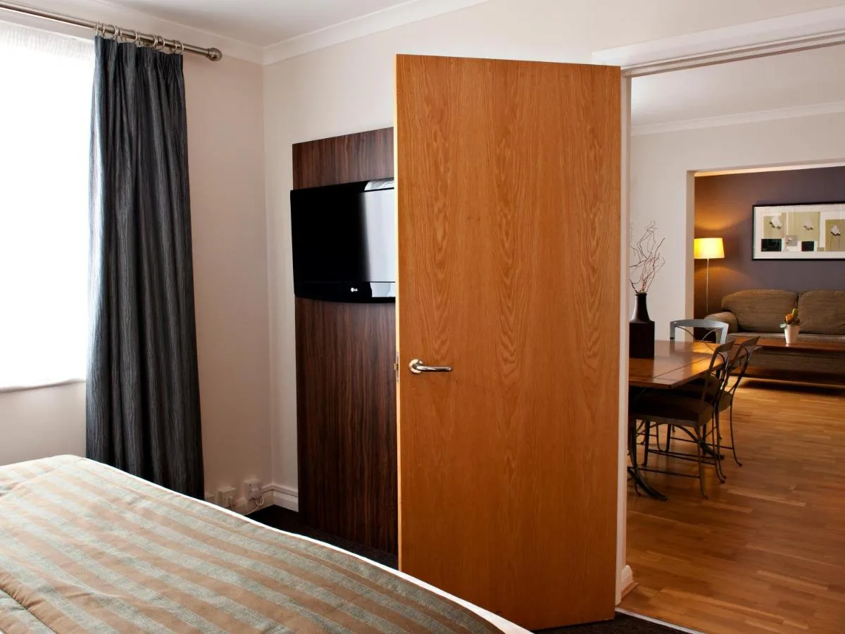 One-Bedroom King Suite with City View